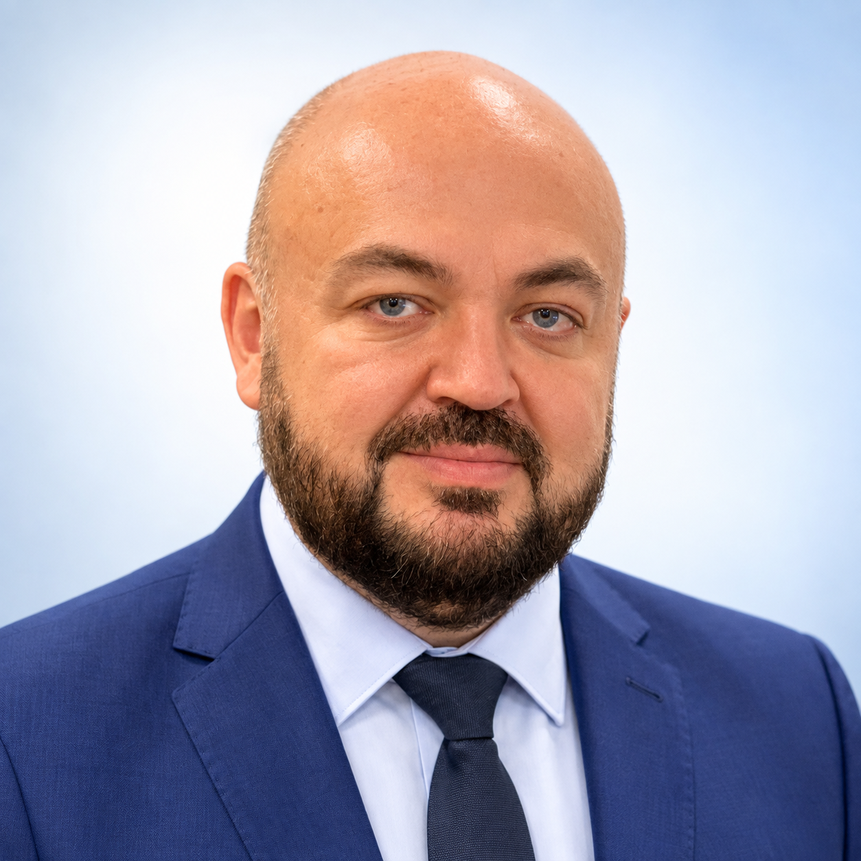 Константин Новоселов