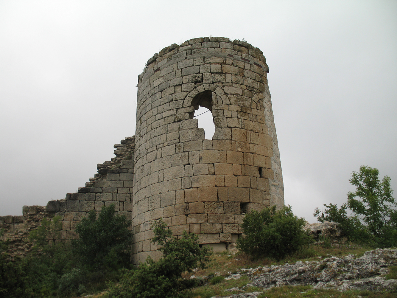 Башня Ашага Куле Алушта