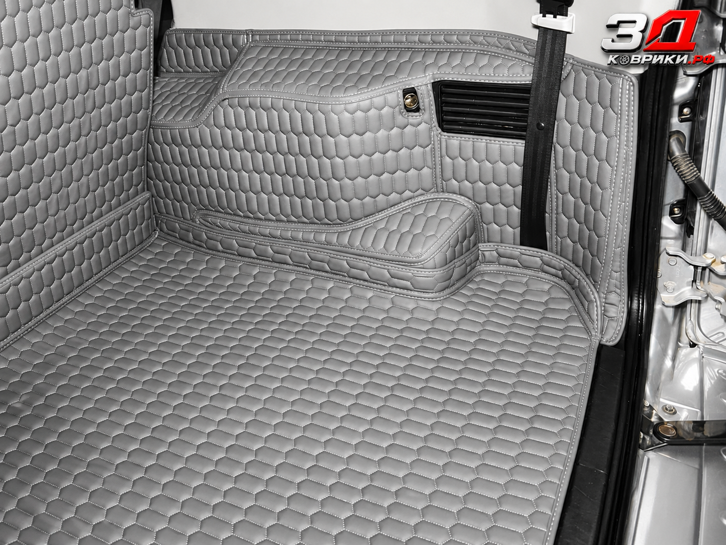3D коврики Mitsubishi Pajero — фото готовой работы 8
