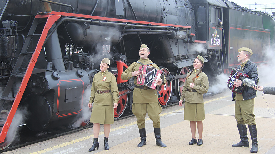 ретропоезд на паровозной тяге