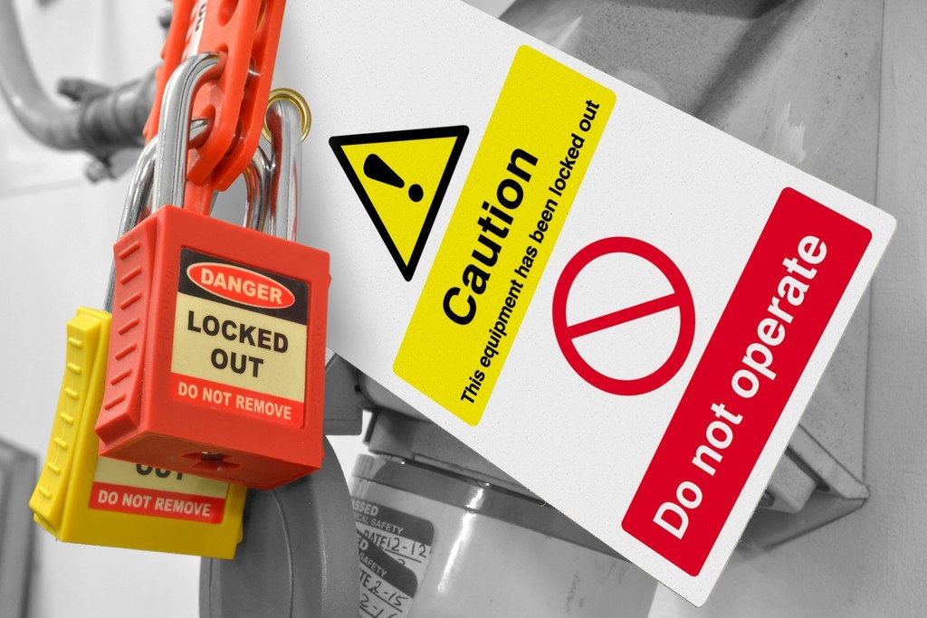 Включи систему безопасности. Система Lockout Tagout. Системы Loto Lockout/Tagout. Система лото блокираторы. Lockout Tagout блокираторы.