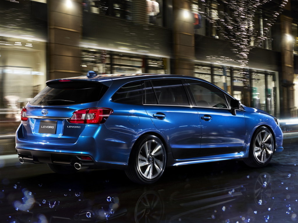 Subaru levorg фото