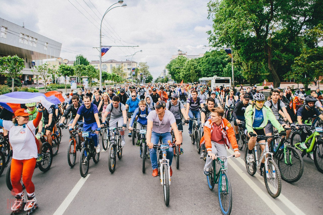 Велопробег. Московский велофестиваль. Велопарад Ростов на Дону 22. Велопарад 2019. Заезд велосипедистов.