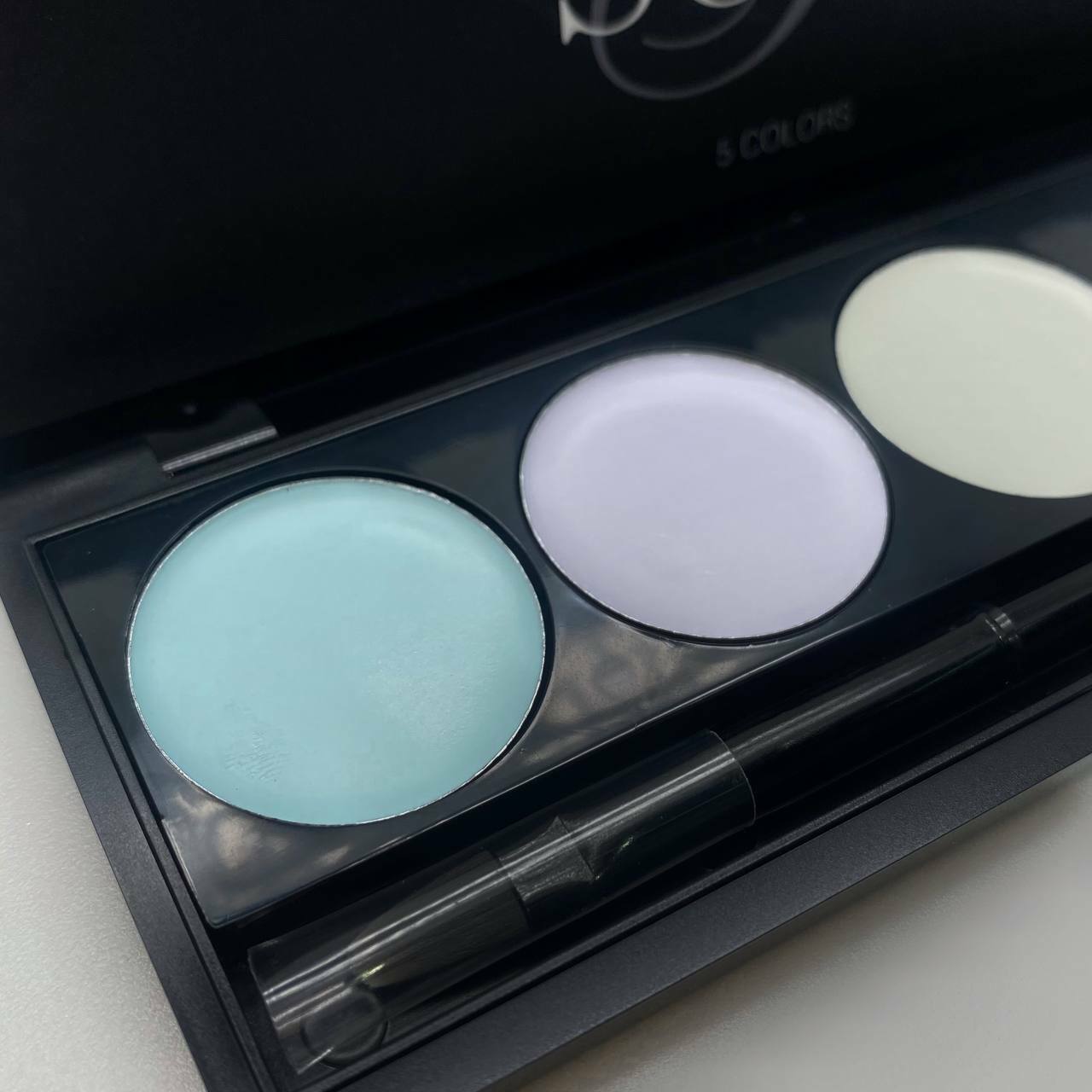 Палетка гель лак цвета. Палетка с лакоми. Твёрдый гель лак в палетке. Твёрдый гель лак в палетке. Гель лак в палетке.