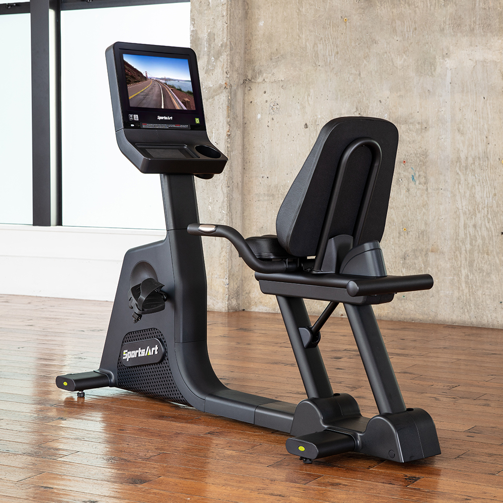 Горизонтальный велотренажер Stairmaster Momentum 3800rc