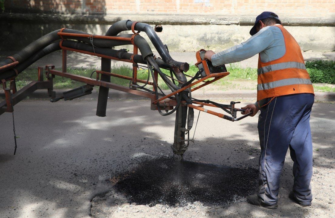 струйно-инъекционный метод ямочного ремонта