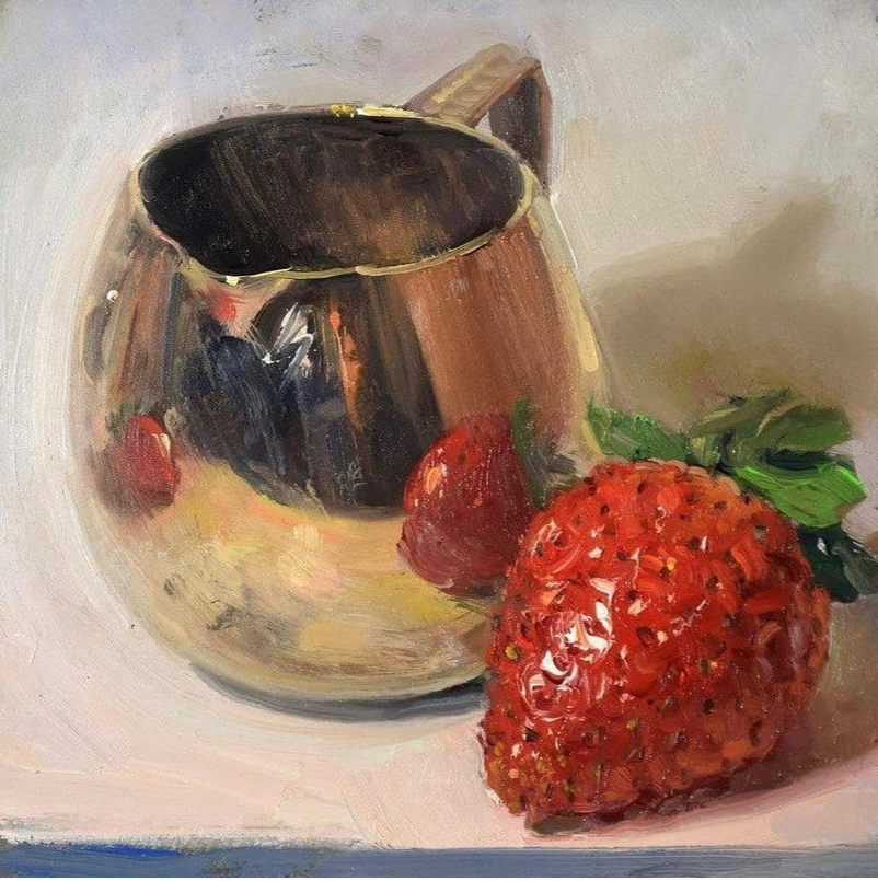 Золотая кружка с клубникой 