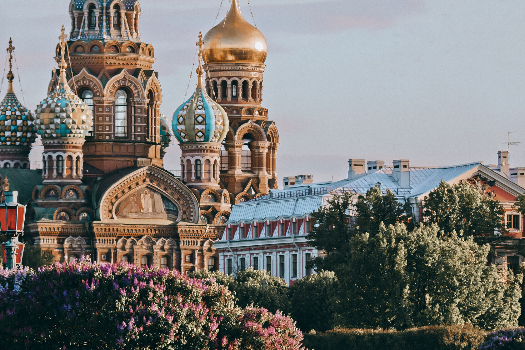 Храм Спаса на крови Санкт-Петербурге Весна