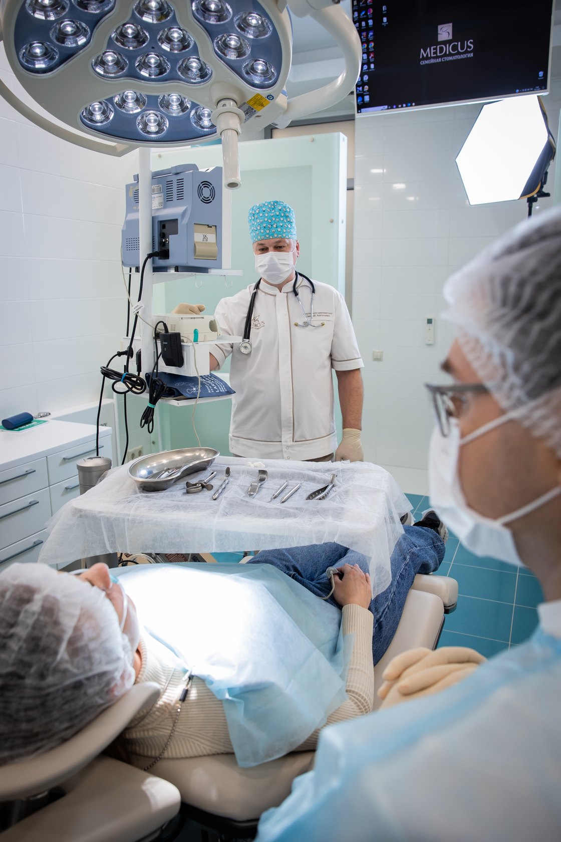 Фотография приёма из архива MEDICUS