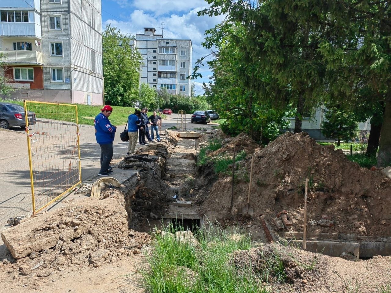 Благоустройство двора. Во дворе. Проект восстановления нарушенного благоустройства.