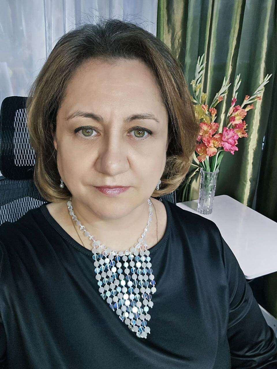 Работа ученицы – колье «Воздушный водопад»