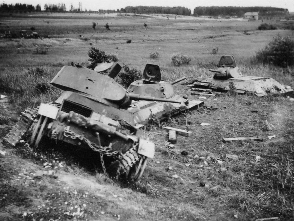 Иллюстрация 8 из 25 для 22 июня. Анатомия катастрофы - Марк Солонин Лабиринт - к