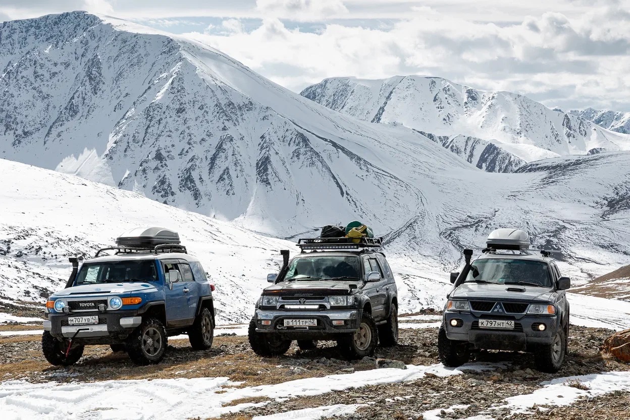 Джип-туры в Горный Алтай. Нестандартные локации, настоящие приключения.