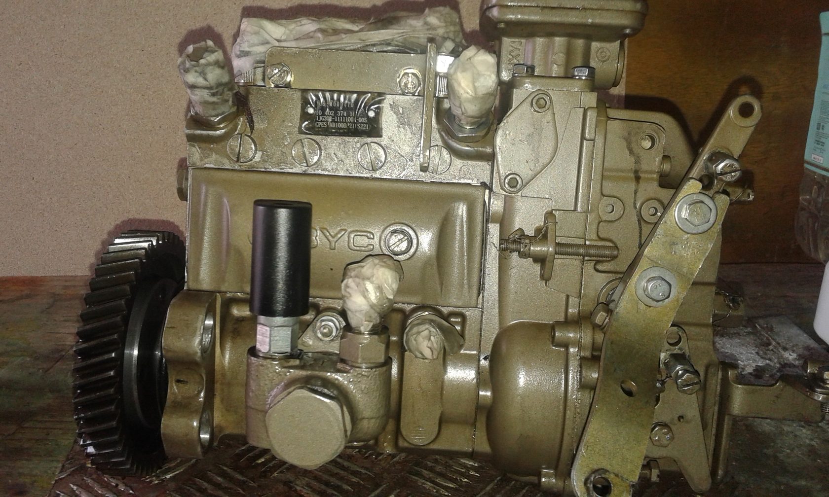 Топливный насос для фронтального погрузчика ZL-30 двигатель Yuchai