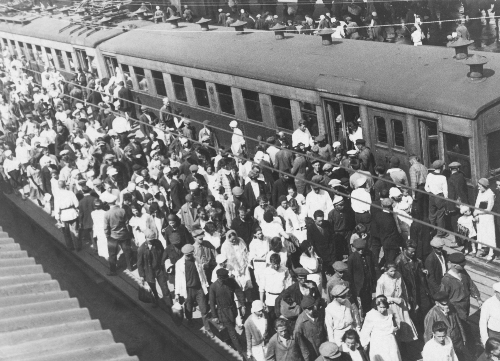 Поезд «красная стрела» в 1931 году