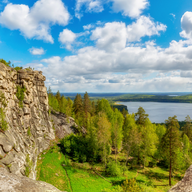 Аракуль база отдыха. Озеро Аракуль и Аракульский Шихан. Озеро Аракуль базы. Аракуль озеро Уфа. Аракуль 2022 озеро.