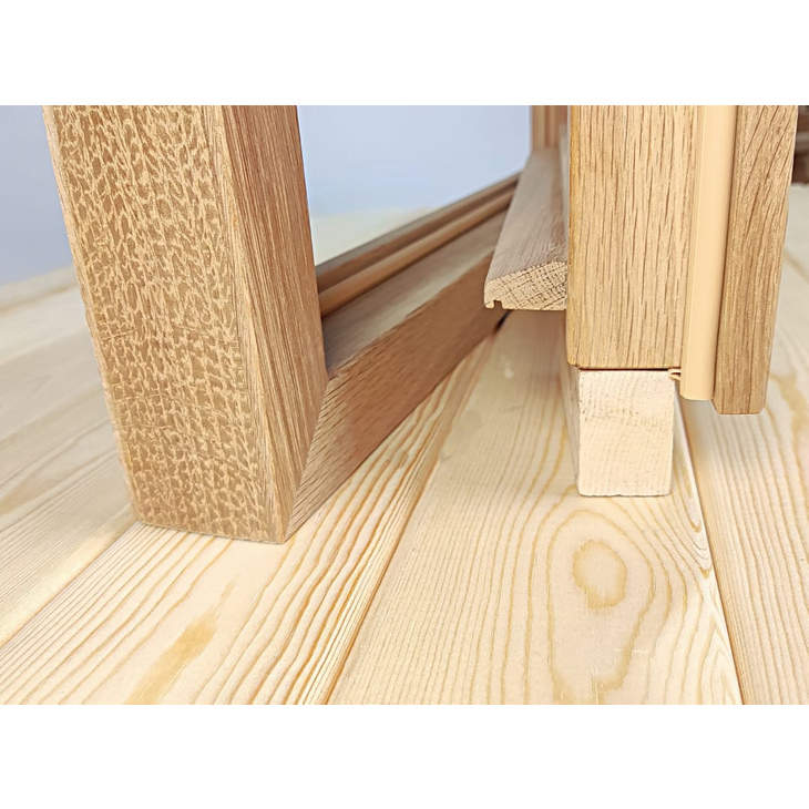  Окно дубовое премиум