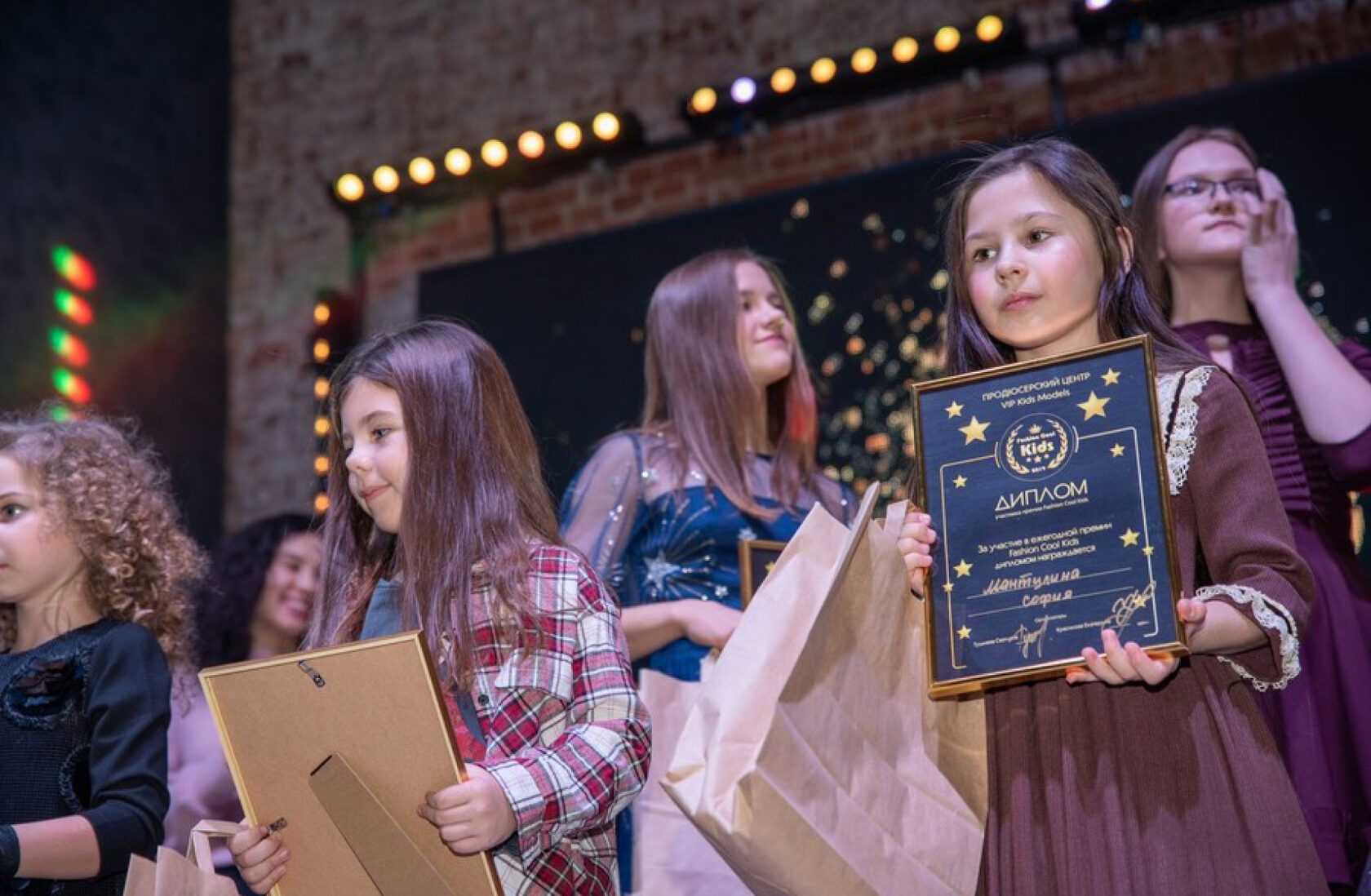 вручение наград моделям