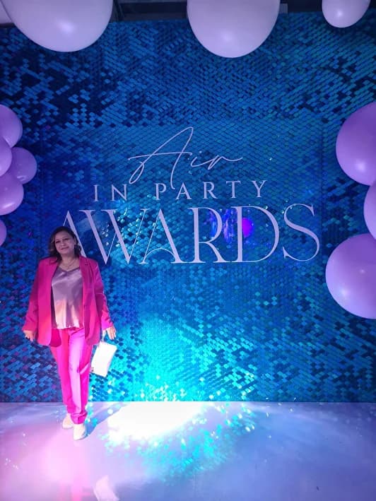 Гульнара, аэродизайнер студии «Шар Махаон», на церемонии Air in Party Awards