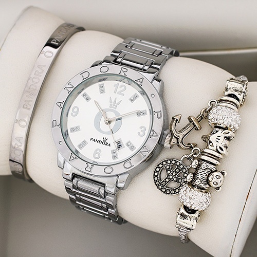 Часы на браслете пандора женские