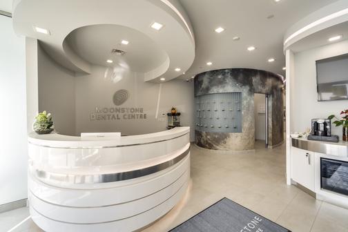 INTERIOR DESIGN OF DENTAL CLINIC MOONSTONE DENTAL CENTRE