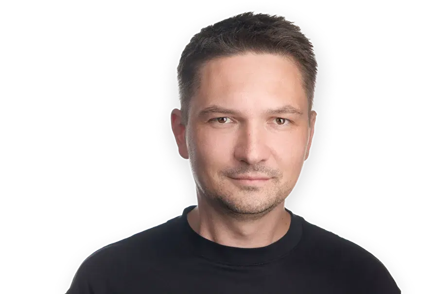 Олег Большаков