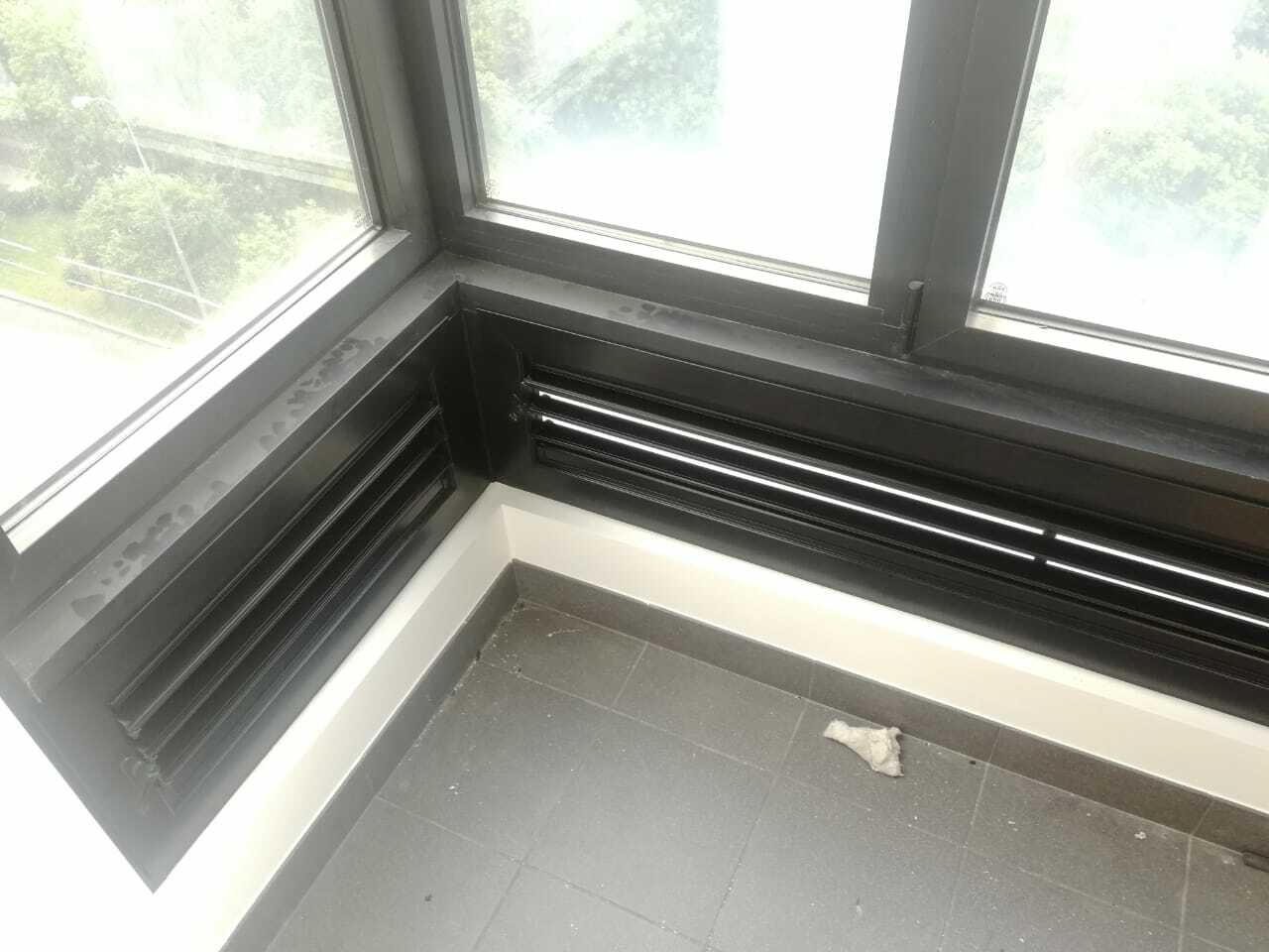 reguliruemaja ventiljacionnaja reshetka na baklone 