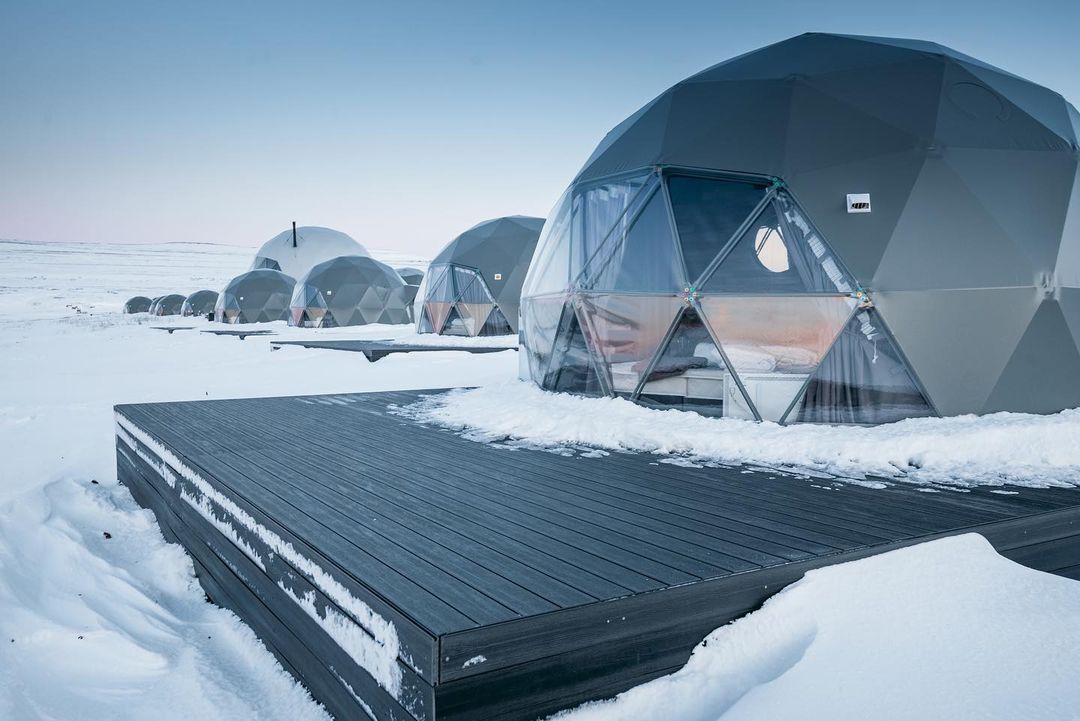 Kakslauttanen Arctic Resort Igloos and Chalets сафари