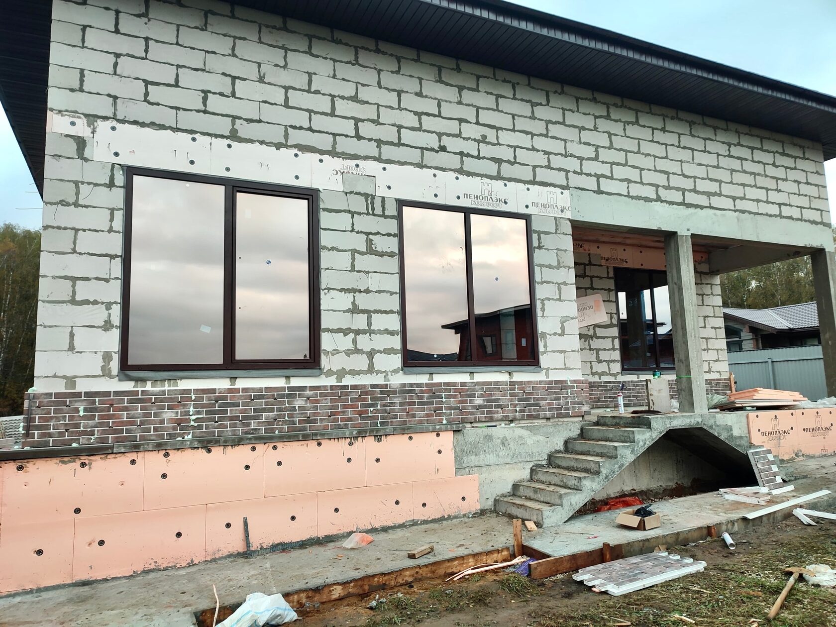 Остекление для бассейна в частном доме