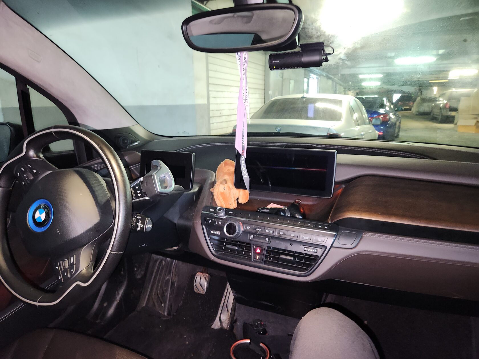 установка автозвука bmw i3