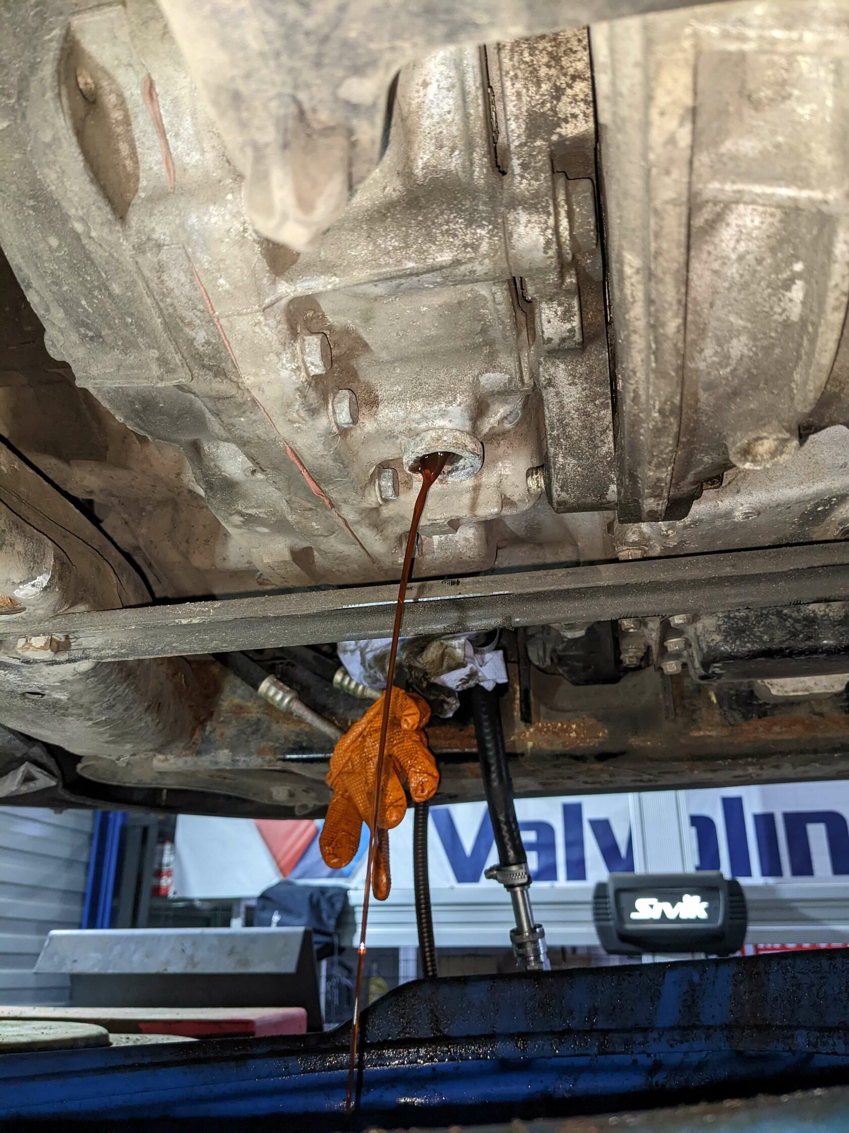 Слив масла из АКПП