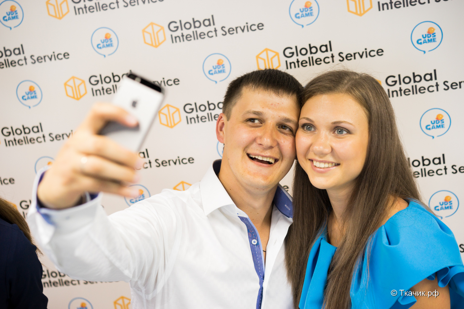 Global sets. Администратор фотобудки. Global Intellect service фото. Global Set service.