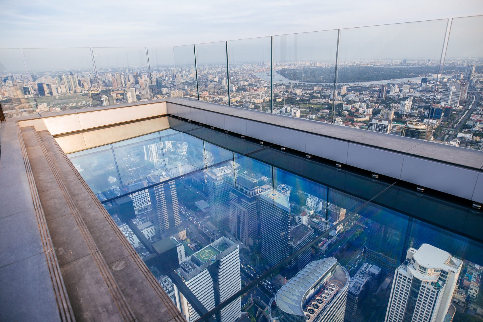 MAHANAKHON Skywalk