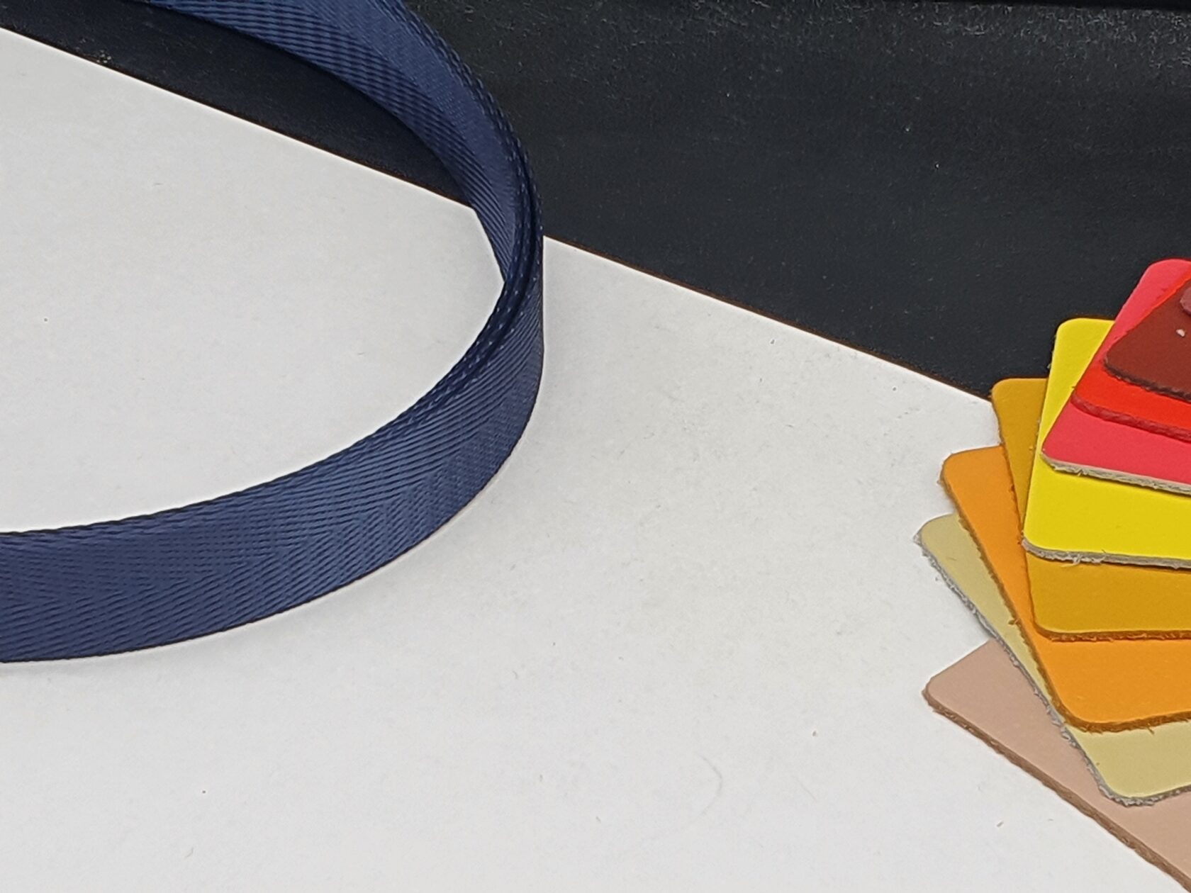 стропа бежевая 20 мм. стропа 30 мм бордовая. стропа 20мм. стропа 20мм. стропа капроновая 20 мм.