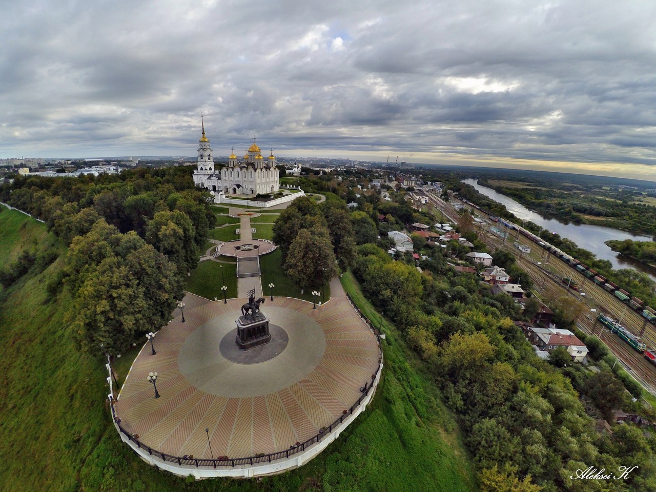 Смотровая площадка Успенского собора Владимира