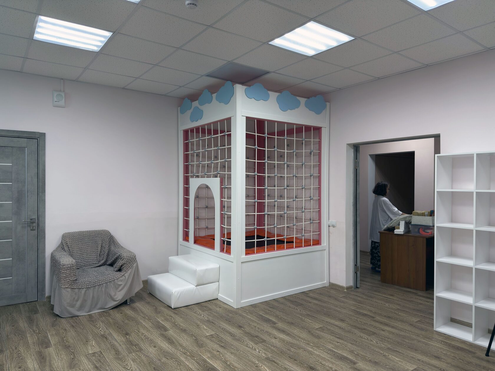 Игровой домик батут в студии детских мероприятий