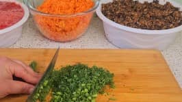 Приготовление икры из баклажанов на зиму через мясорубку: шаг 8