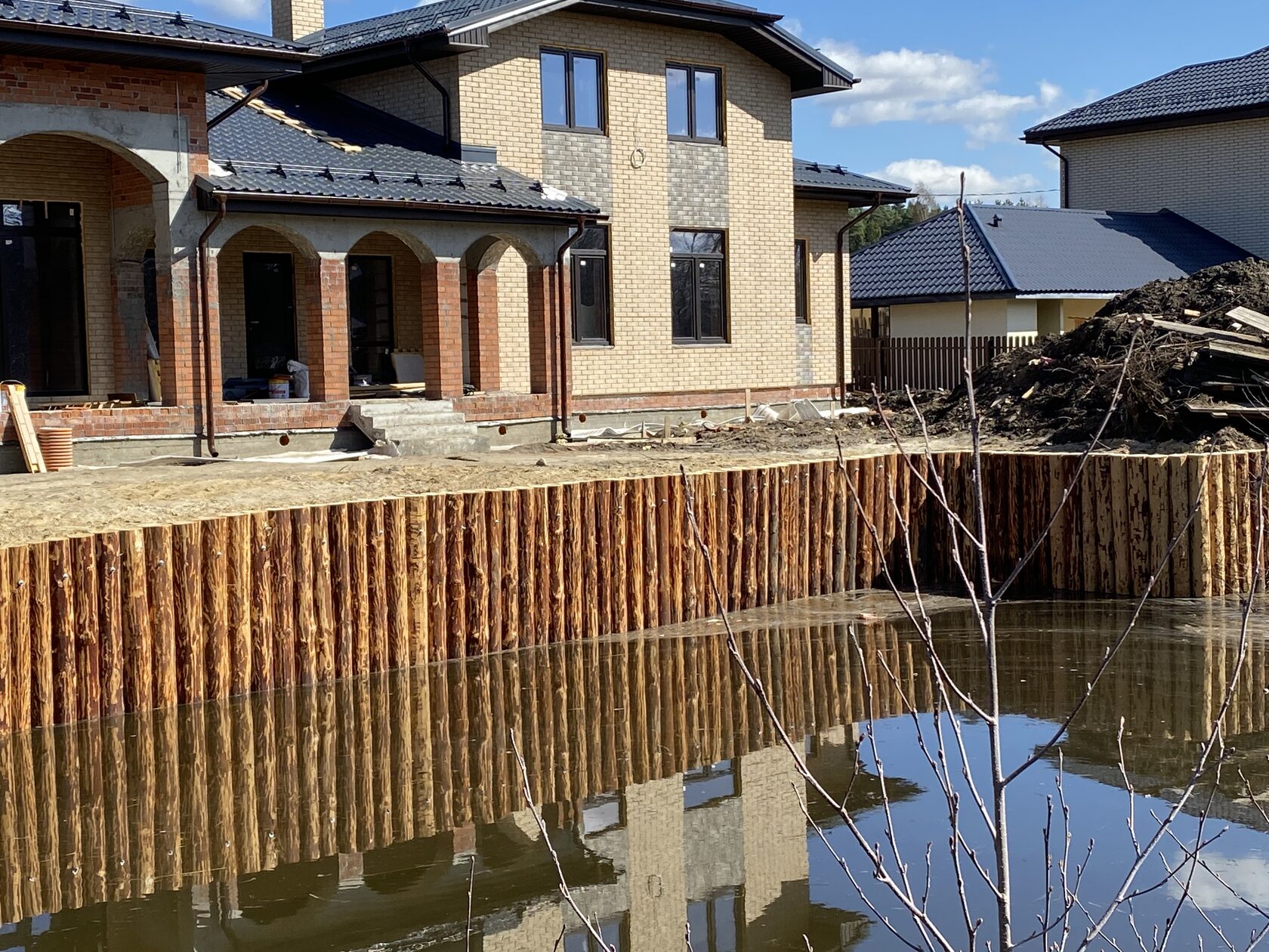 Укрепление берега лиственницей по всей России