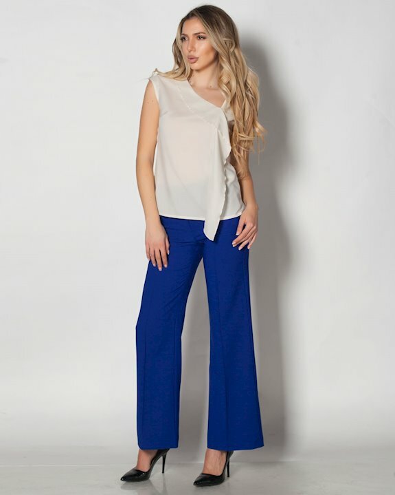 Модерен дамски панталон с широки крачоли от Ефреа Русе
