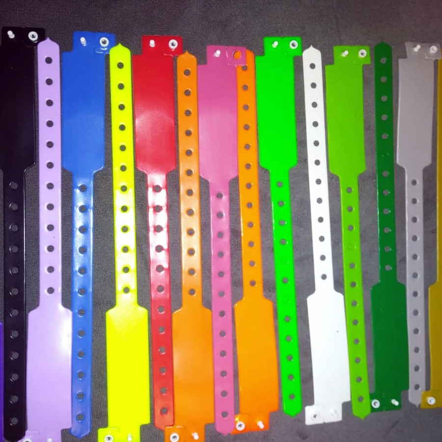 Виниловые браслеты