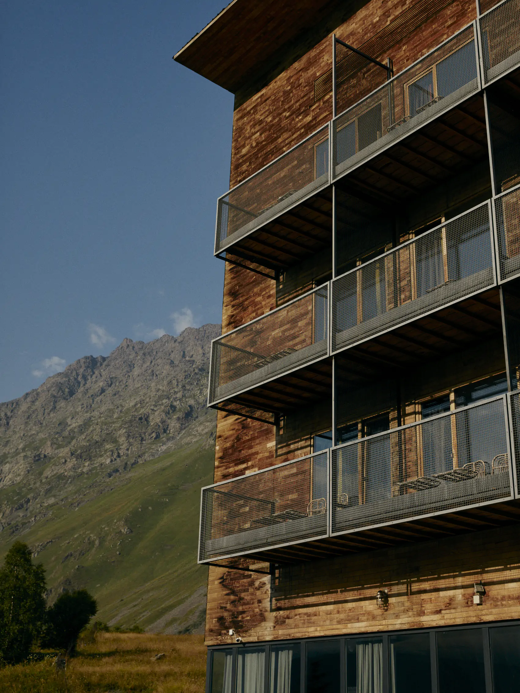 Rooms Hotel Kazbegi терраса с видом