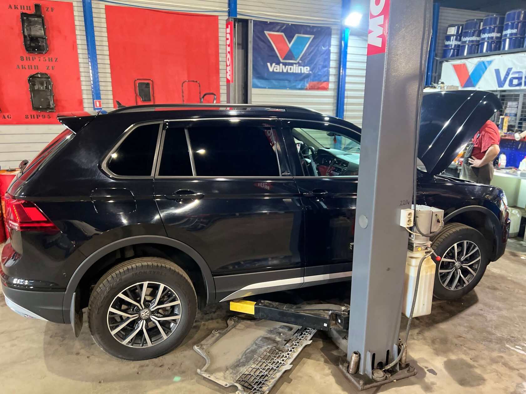 Проверка антифриза Volkswagen Tiguan 2