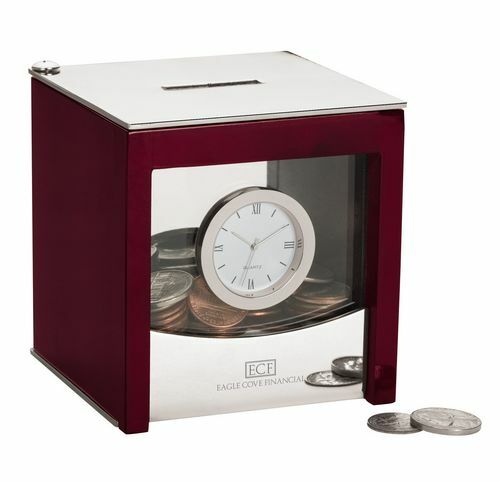 Часы копилка германия. Лондон копилка. Леруа часы домик. Копилка телефонная будка англия. Старинные часы с витражами.