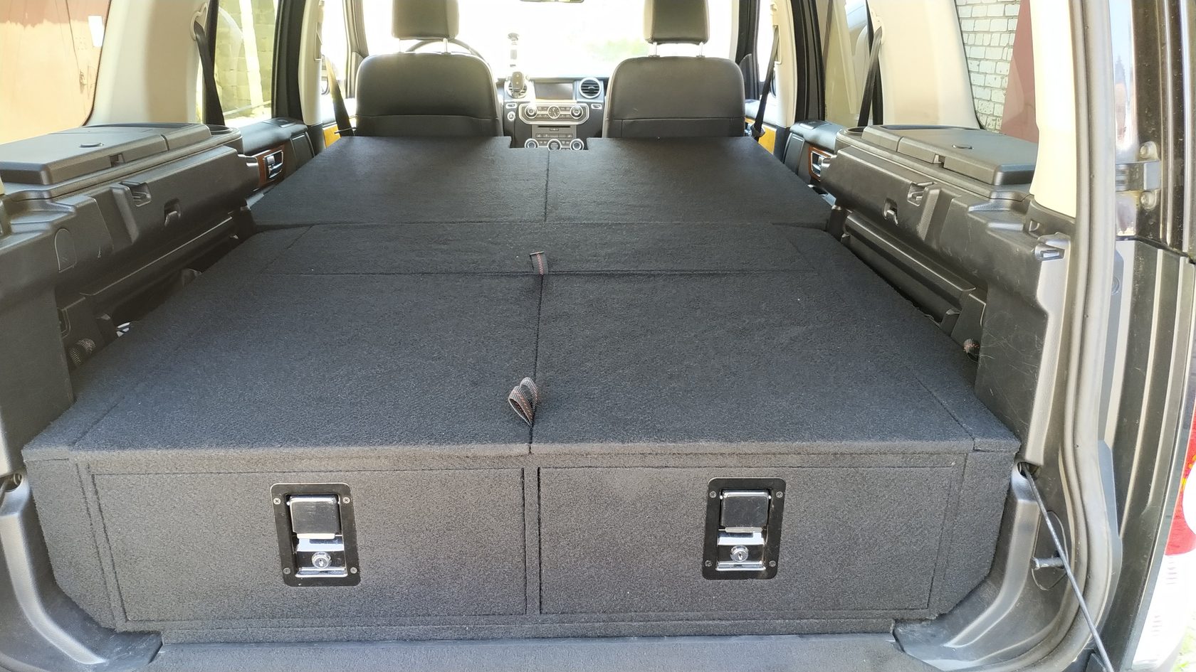Спальник в багажник Land Rover Discovery 4