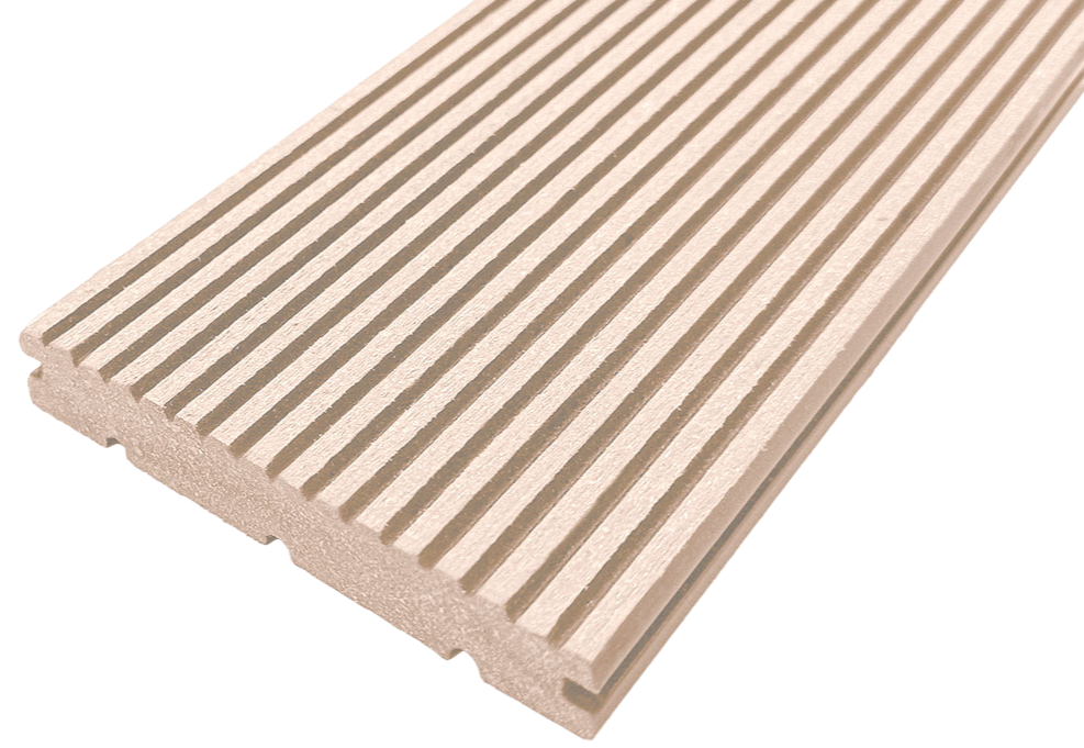 фасад из ДПК