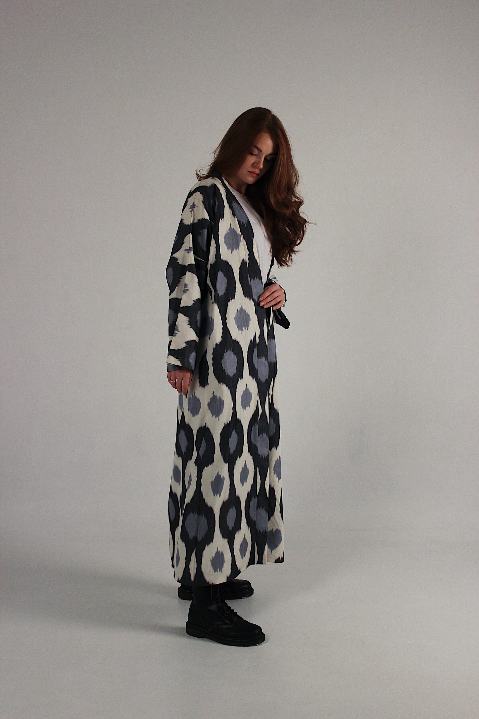 Халат, кимоно, костюм женский. Купить в магазине navigatore. На сайте, озон (ozon), маркете. В москве, спб, по всей россии. Красивый, модный, пляжный, удобный, домашний (home), турецкий, узбесккий, премиум, натуральный, восточный, серый.