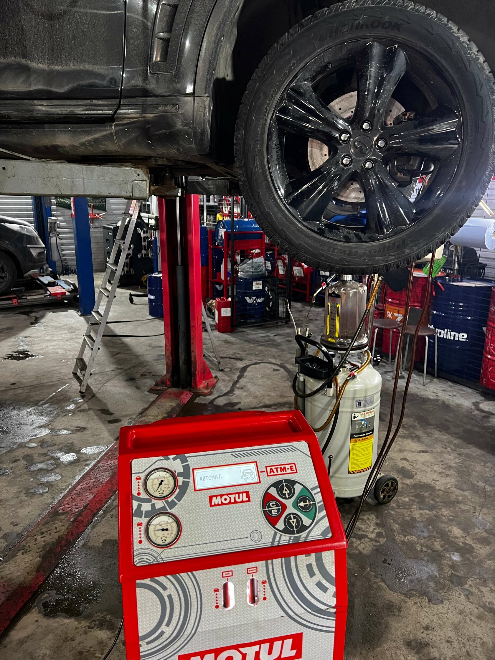 Проверка давления и состояния масла