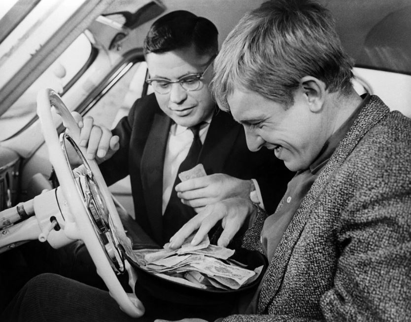 Кадр из этого хорошего фильма