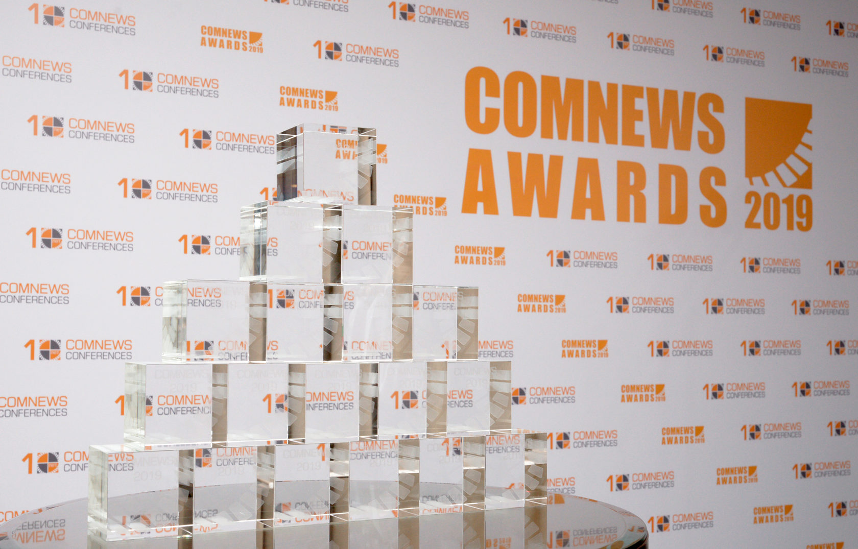 Comnews. COMNEWS Awards. Премия COMNEWS Awards. COMNEWS награждение. COMNEWS Awards. Лучшие решения для цифровой экономики.