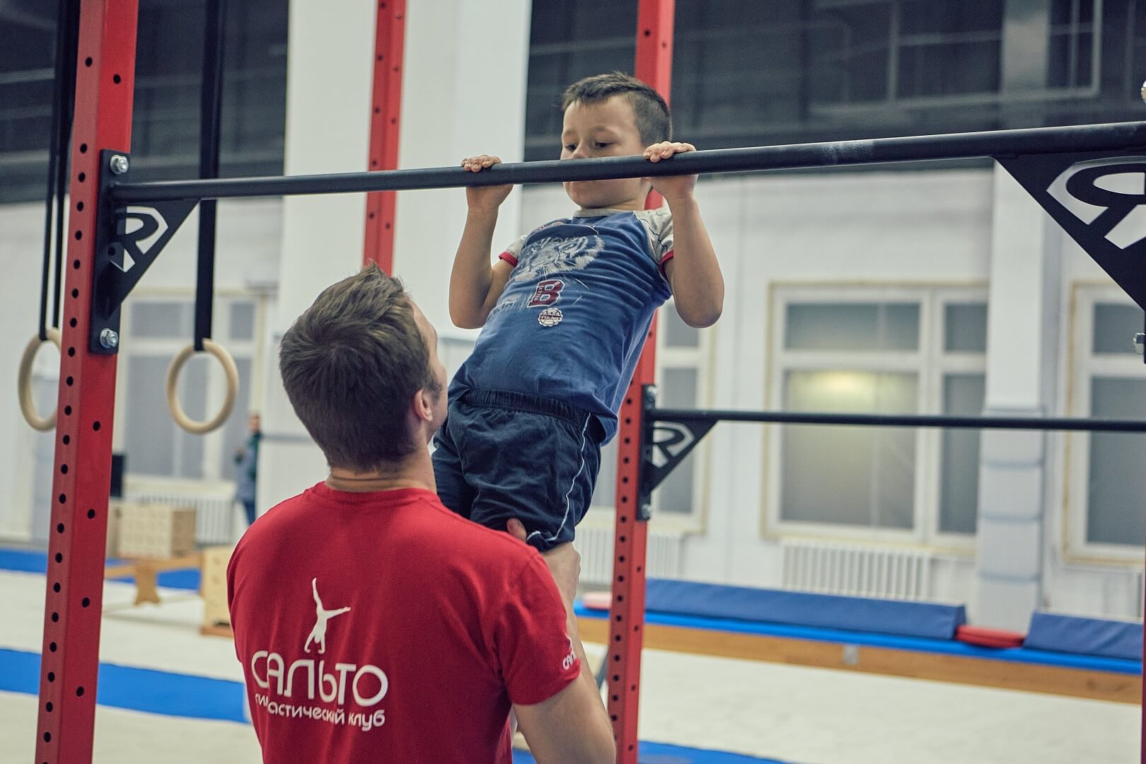 Дети в спортивной гимнастике паркур